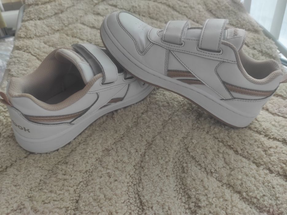 Adidași fete REEBOK