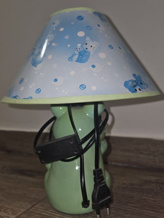Lampă brotăcel, verde