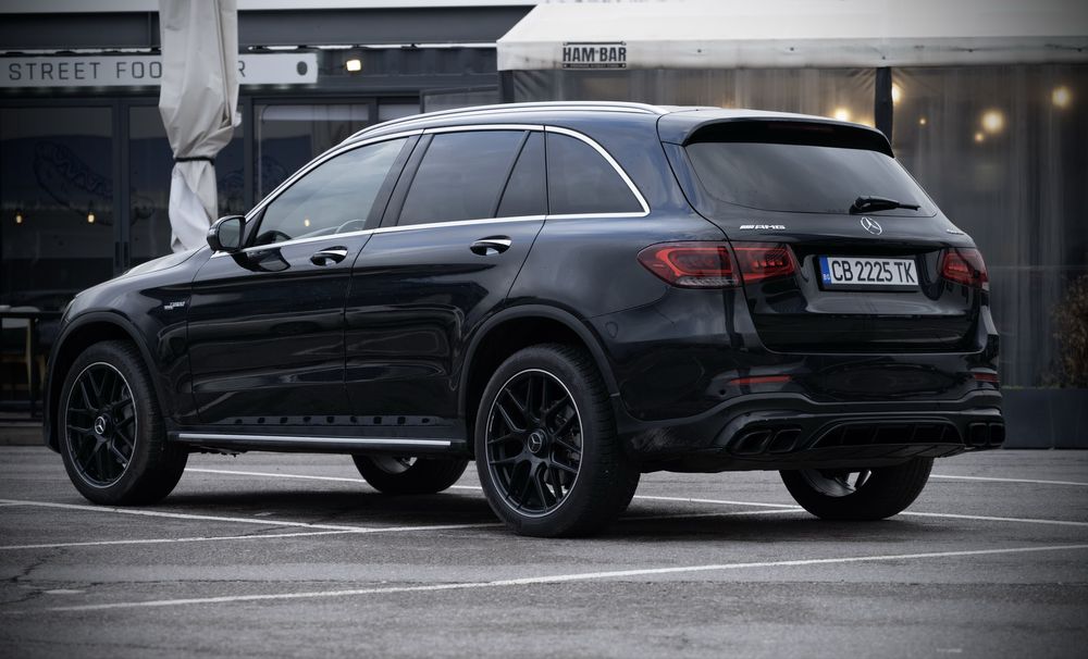 Mercedes-Benz GLC 300 4MATIC AMG Line