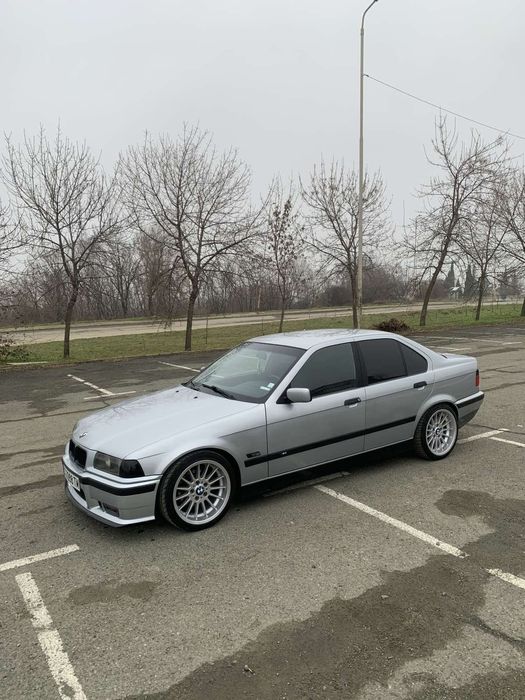 BMW e36 перфектна!!!