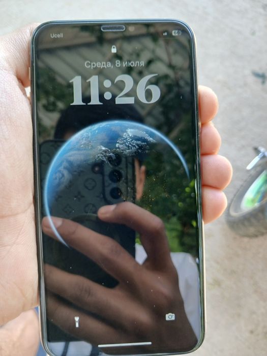 iPhone X sotiladi