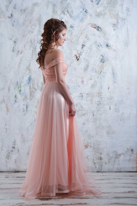 Бална рокля размер М