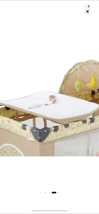 Pătuț pliabil cu 2 nivele, cu masă de înfășat