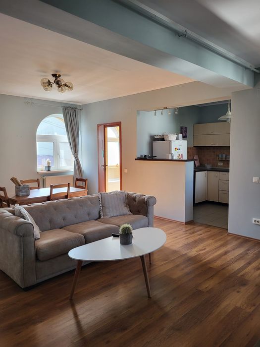 Apartament  2 camere cu loc de parcare de inchiriat Drumul Taberei