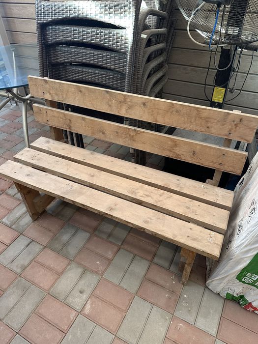 Скамейки деревяные