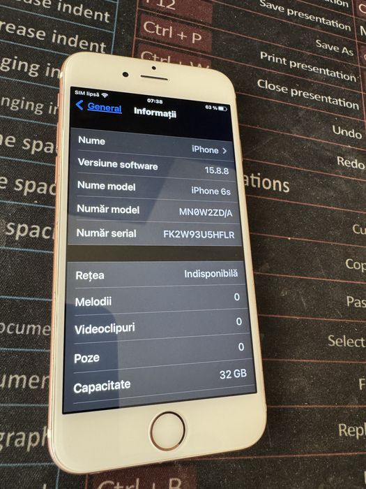 Vand Iphone 6S gold 32 gb pentru piese