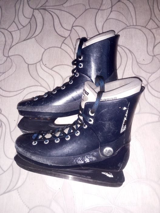 Продам коньки р41