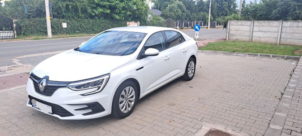 RENAULT Megane
