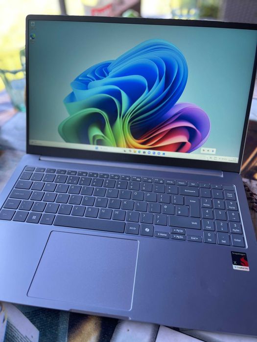 Laptop Samsung Galaxy Book 5 EDGE 5G 15.6" 16GB/512GB SSD