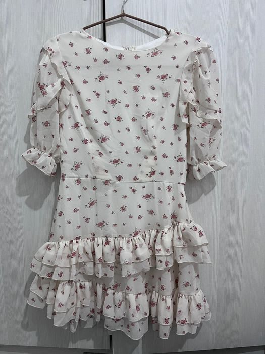 Продам красивое платье