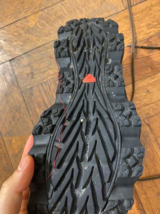 Vand bocanci salomon