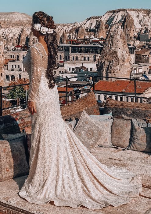 Rochie de mireasa aurie