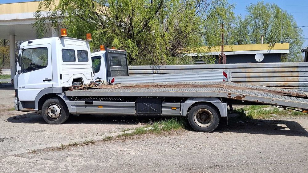 Autotransporter Mercedes Atego 818