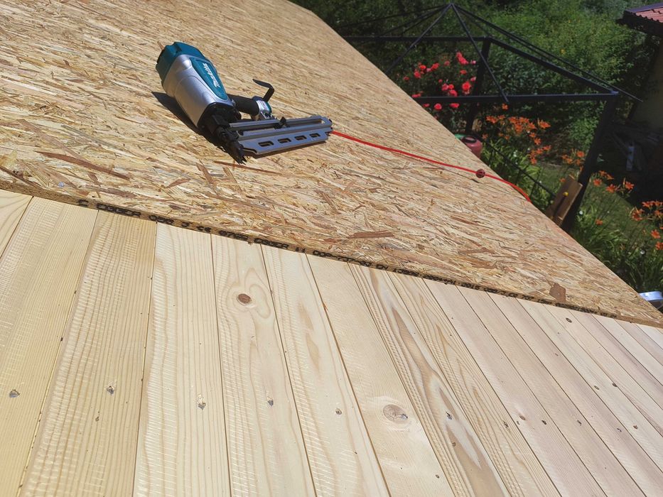 Дървени навеси, гаражни конструкции, перголи и други