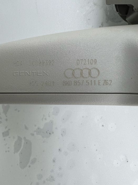 Audi A5 8T 8F  Oglindă retrovizoare (interior) 8K0857511EZ62 Cu senzor si camera originala GENTEX