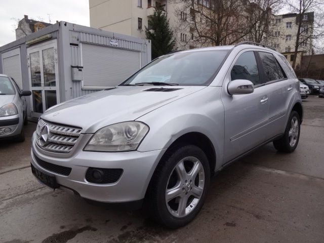 Far xenon Mercedes ML W164 ML320 ML280 Ml350 ML420 ML500