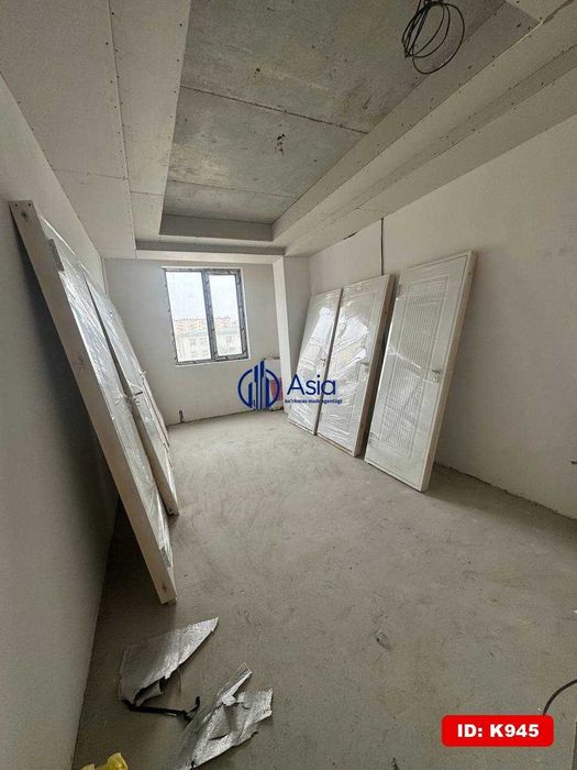 Srocha 100m2 4x xona karobka kvartira sotiladi K945