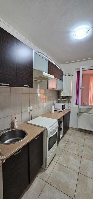 Apartament 2 camere de inchiriat Floresti Porii