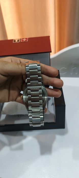 Tissot qol soati