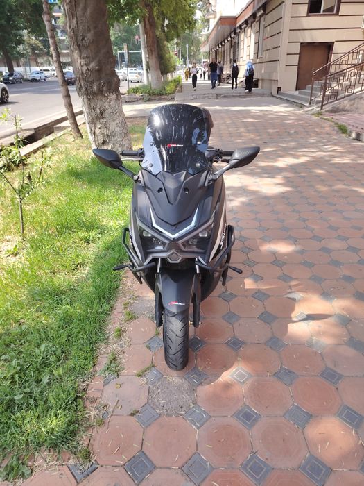 Yangi SKILLMAX skuter sotiladi