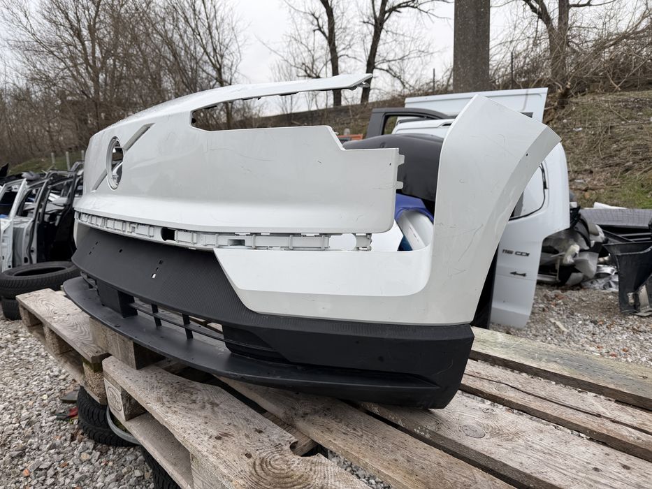 Броня Volvo EX30 2023 год.-