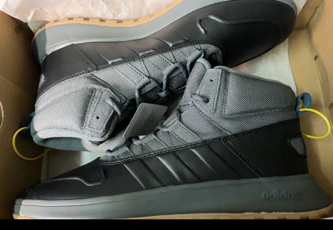 Продам Adidas fusion Storm