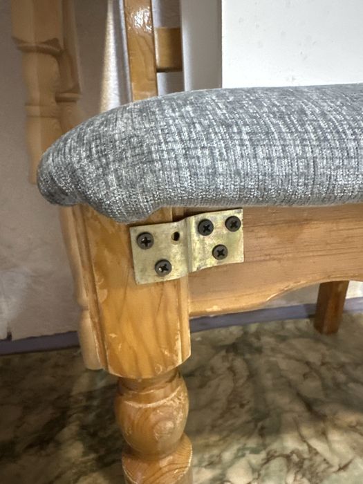 Стулья натуральное дерево…