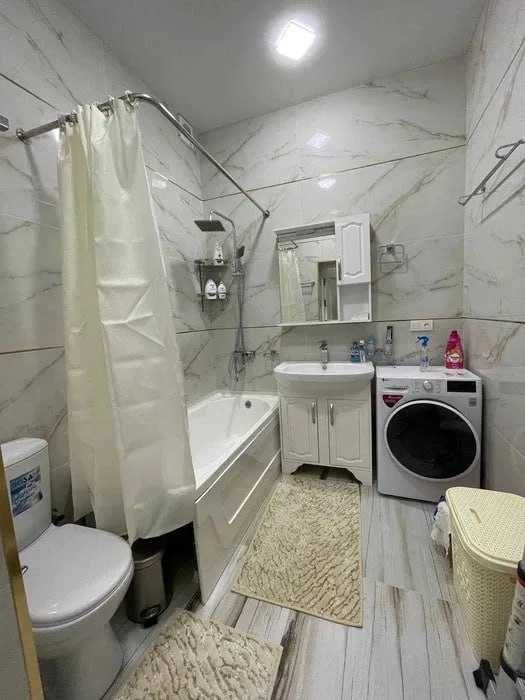 Аренда квартиры в центре города 2/1/5  60м2 новостройка Яккасарай