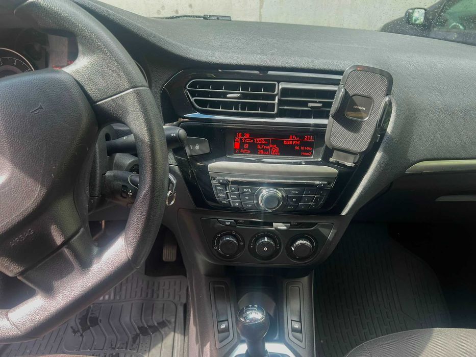 Peugeot 301_2016