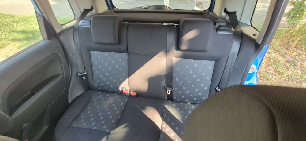 Ford Fiesta 4 mii de lei  negociabil