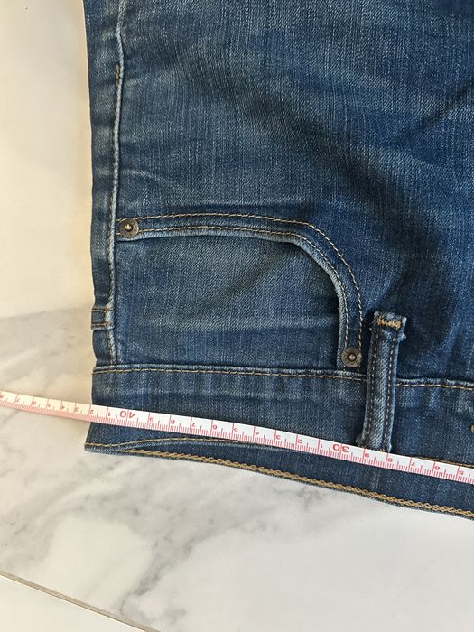 Оригинални дънки Levi’s размер 32 отново