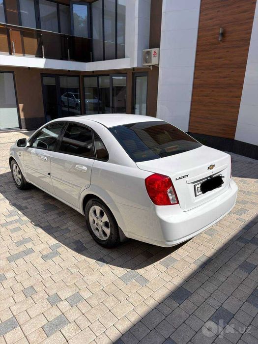 Jentra Chevrolet Жентра