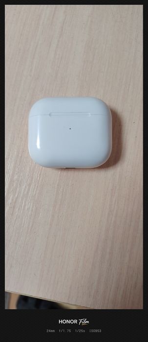 Продам наушники новые