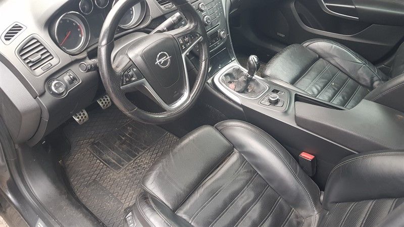 Opel Insignia 2.8i cod motor a28net