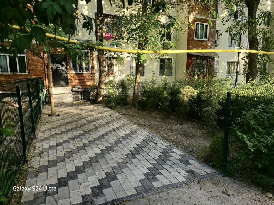 2/3 хонали уй сотилади срочно без маклер