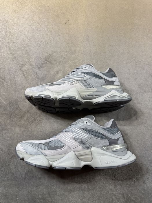 New Balance 9060 42 // 43 // 44 noi new