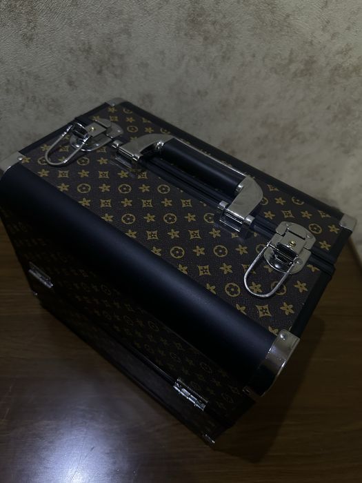 Сундук для хранения косметики. Organayzer kosmetika uchun