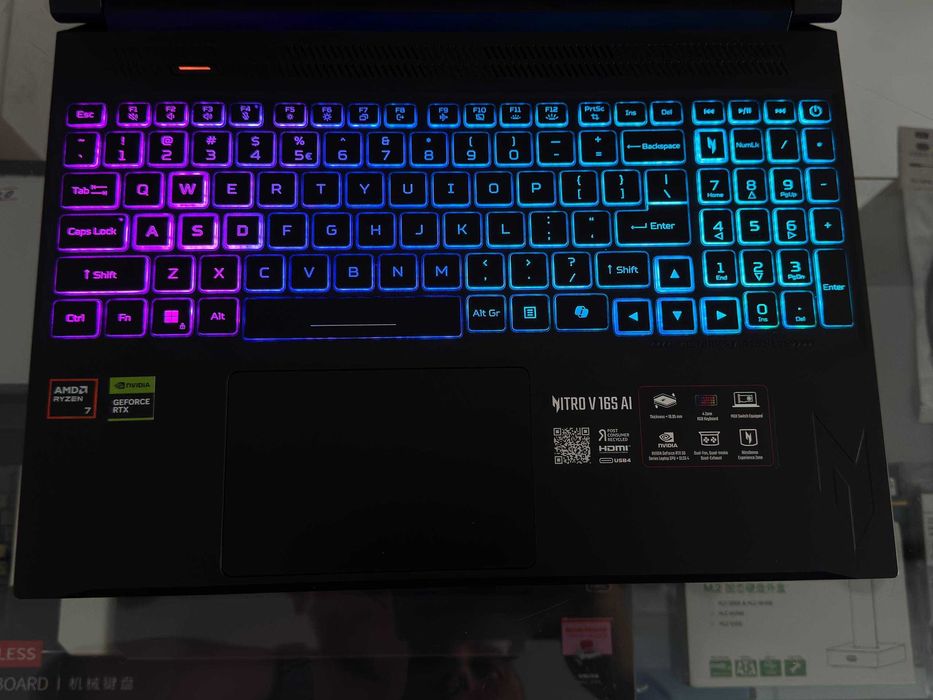 ACER NITRO V16s AI AMD Ryzen 7 260 озу16гб 1T ssd Nvidio RTX 5070