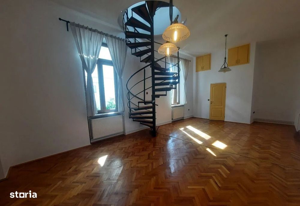 Inchiriez Apartment elegant centru vechi