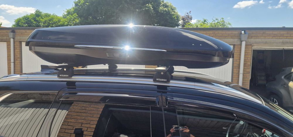 Mercedes -Benz-автобокс