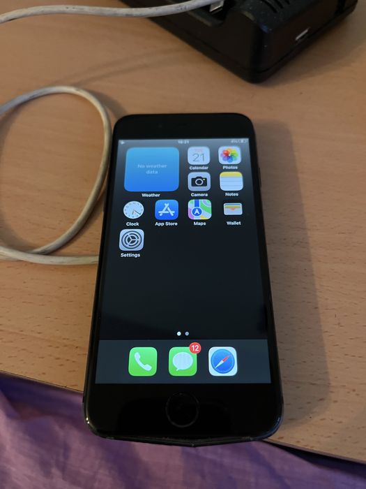 Оригинален дисплей от iPhone 8