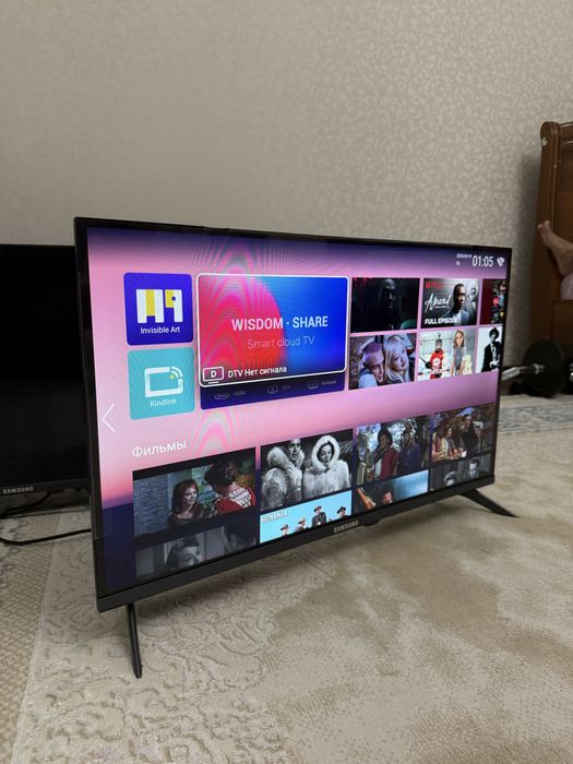 Телевизор Samsung
