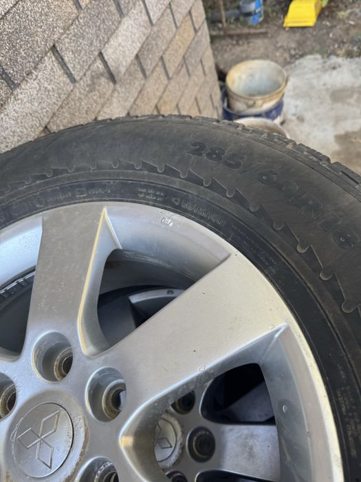 Продам колеса от митсубиси паджеро