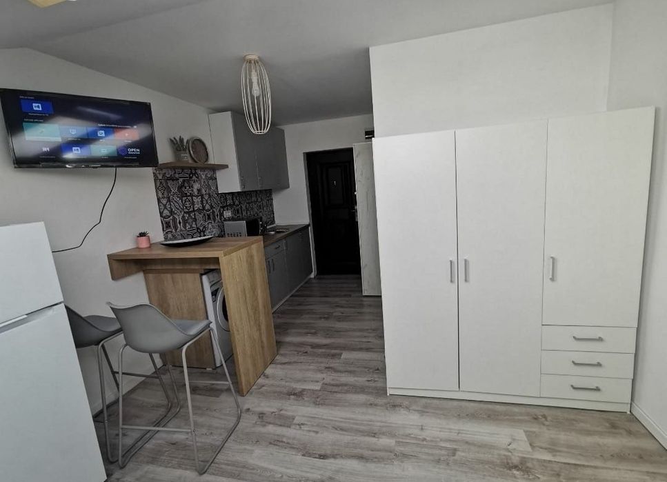 De închiriat garsonieră zona Uta - Cocorilor