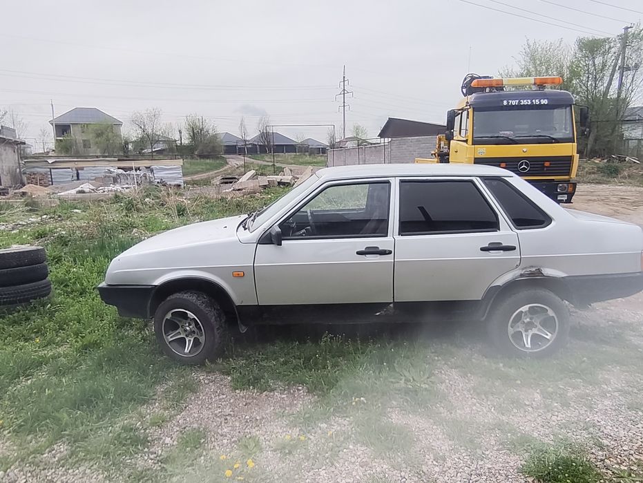 Лада ВАЗ 21099  ласточка