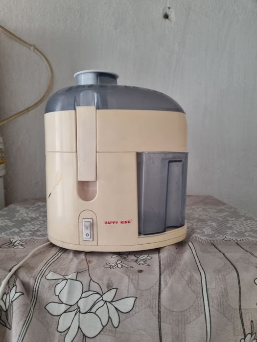 Продается соковыжималка