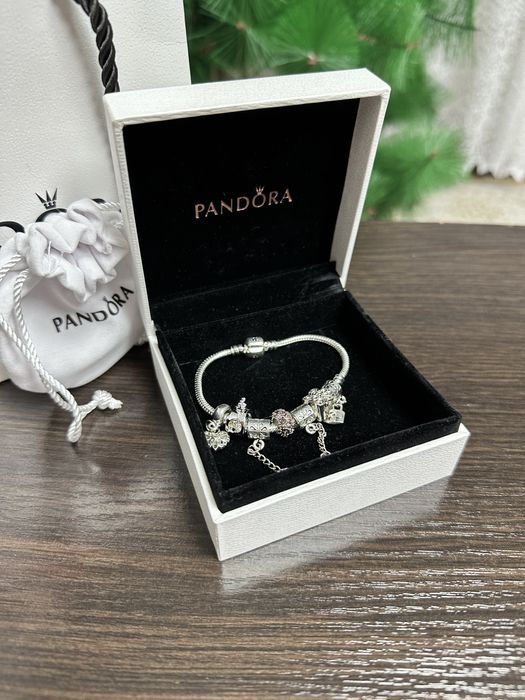 Браслет Pandora на новый год