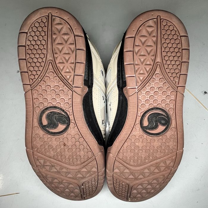 DVS shoes 41,5 размер 26,5см