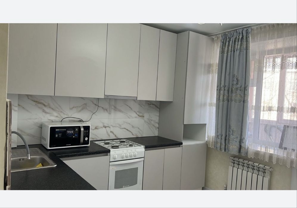 Продам кухонный гарнитур