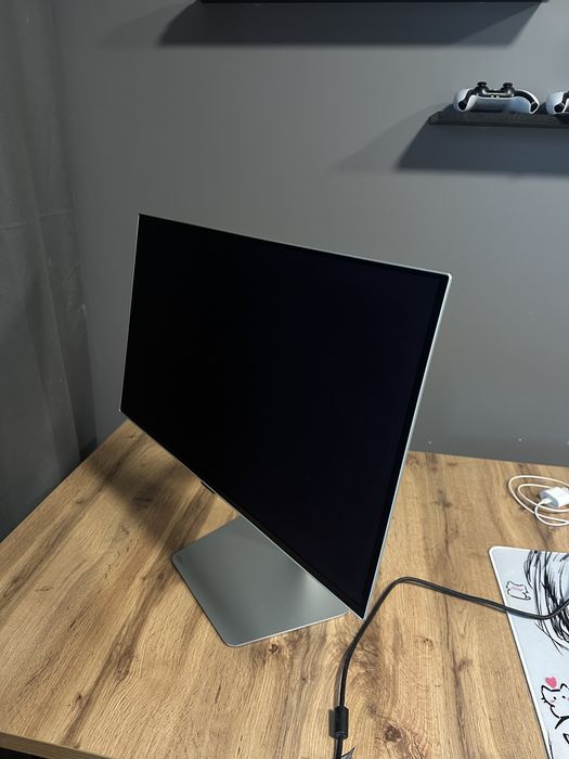 Монитор OLED 4K Samsung Odyssey G8